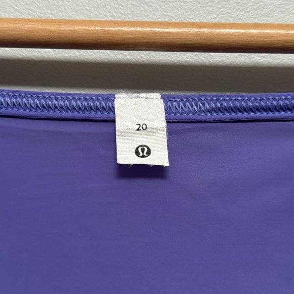2022 Lululemon Square Neck Mesh and Nulu Yoga Short Sleeve Shirt Size 20 - Picture 5 of 8